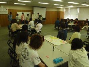 チームで出た意見を発表しました